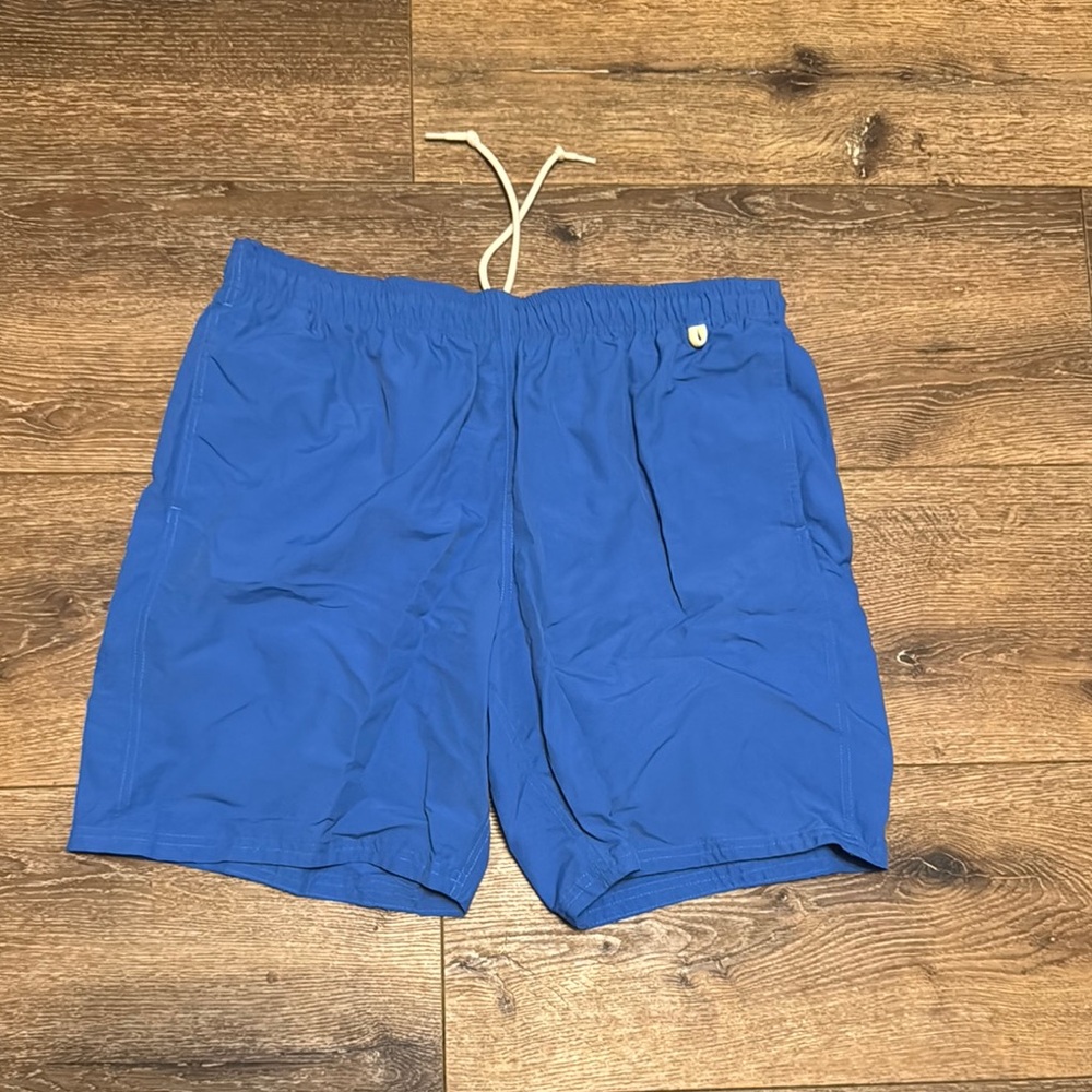 Eddie Bauer blue swim trunks‎ large